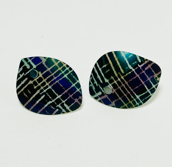 Tone & Line Stud Earrings 2 (MN91)