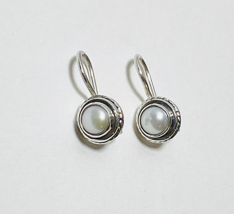 Round Pearl Hook Earrings (CH67)