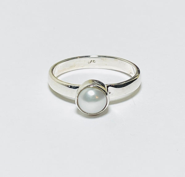 Pearl Silver Ring (CH70)
