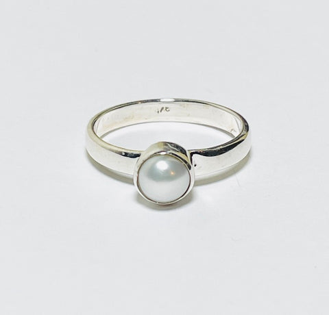 Pearl Silver Ring (CH70)