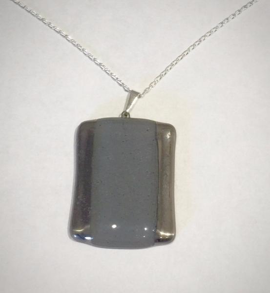 Rectangle Pendant 1 (Silver Grey)