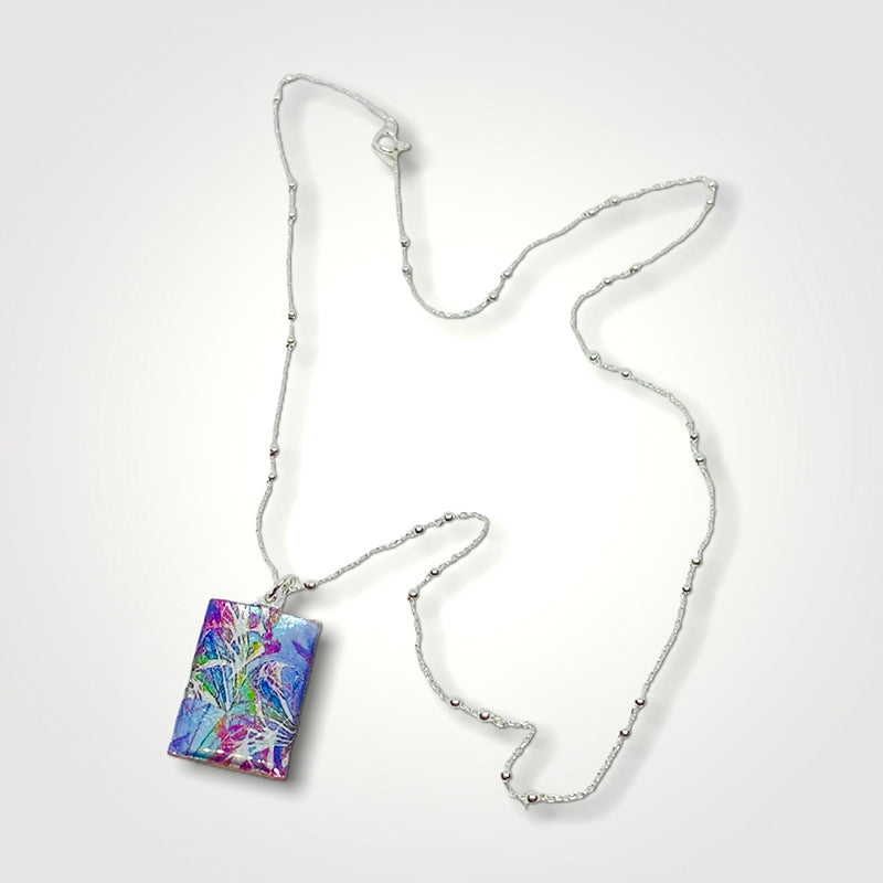 Summer Meadow Pendant (VF47)