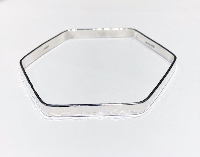 Hexagonal Silver Bangle 1 (AH06)