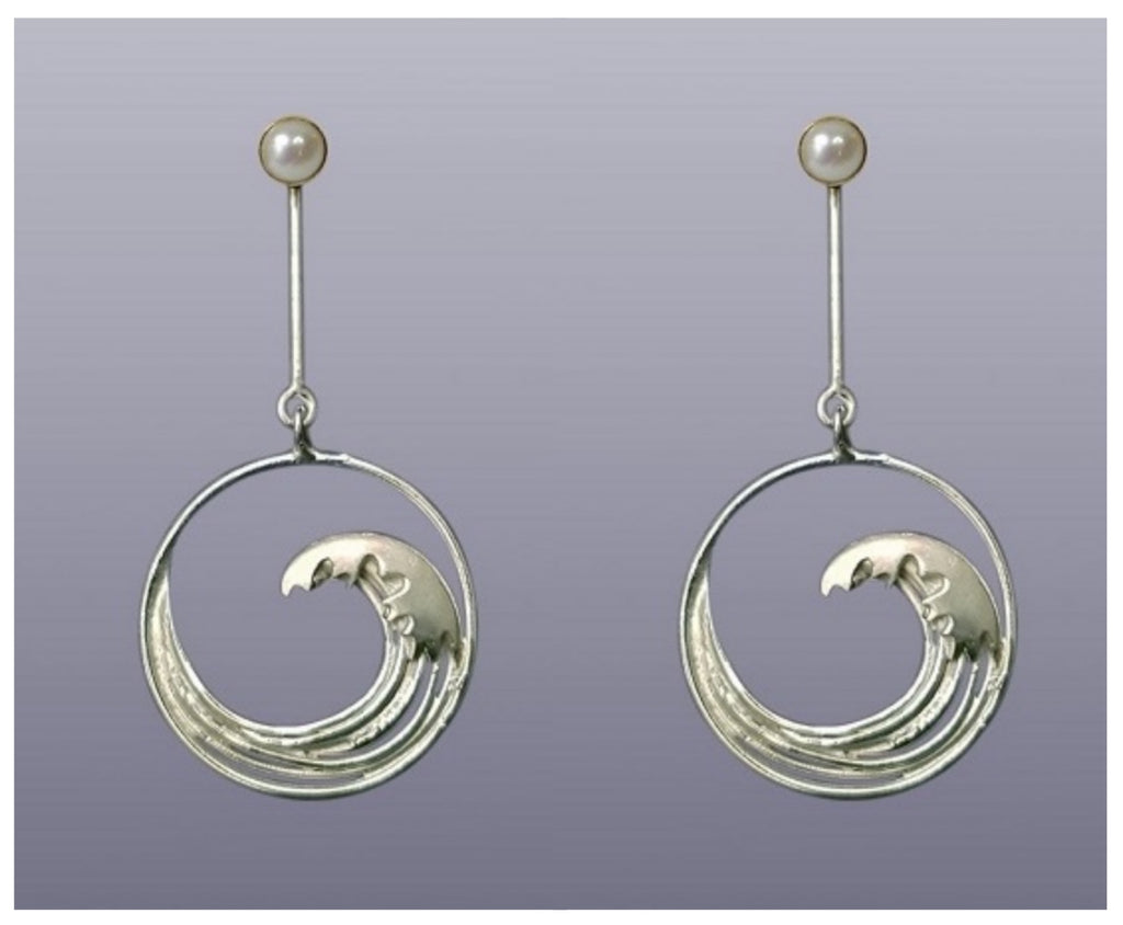 Hokusai Long Earrings