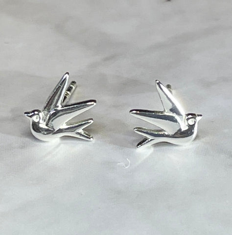 Silver Swallow Stud Earrings (KM79)