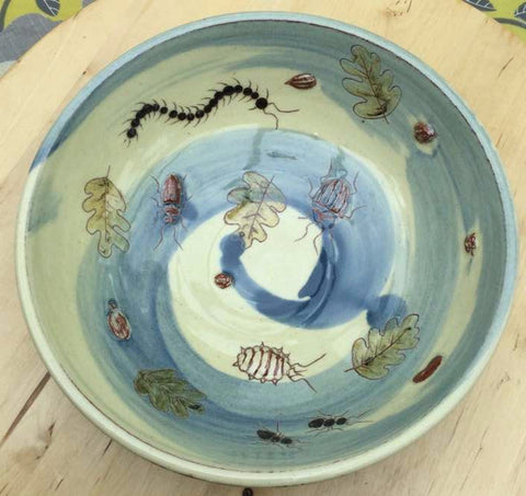 Bugs and Leaves Bowl (Medium)