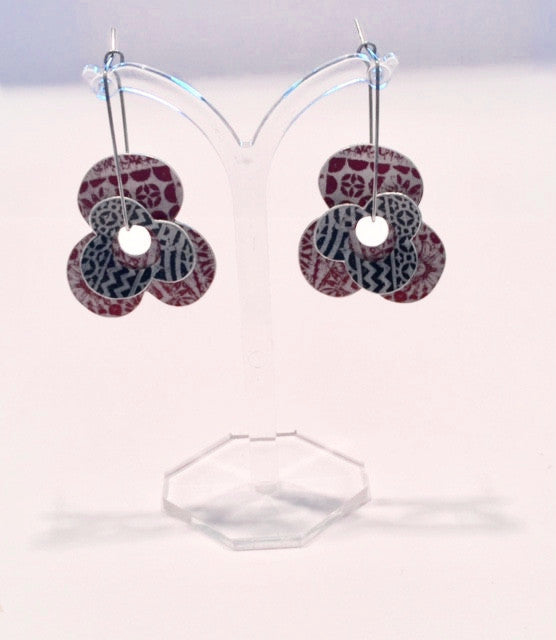 Black & Red Double Clover Earrings