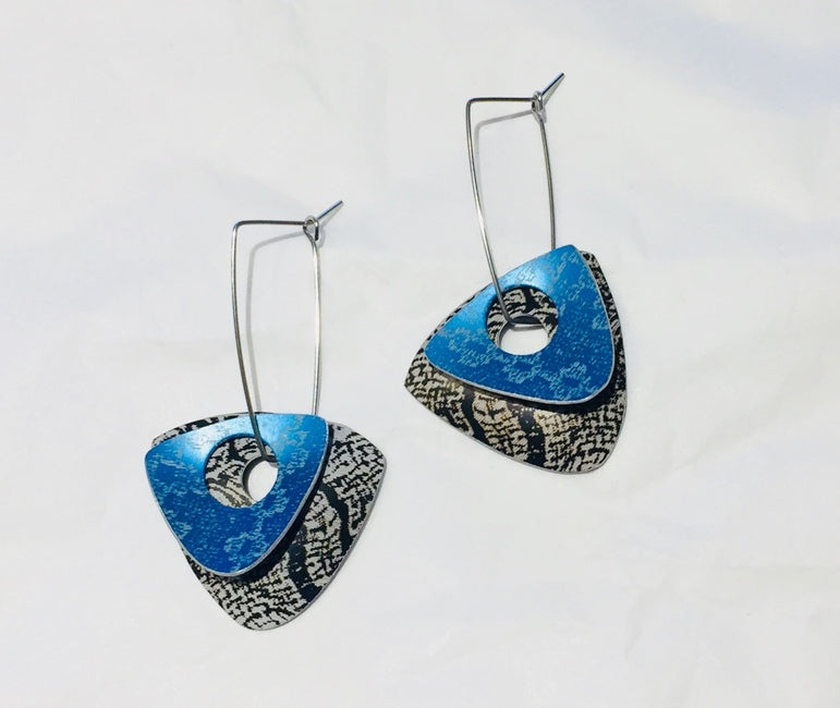 Black & Blue Linen Futures Double Triangle Earrings