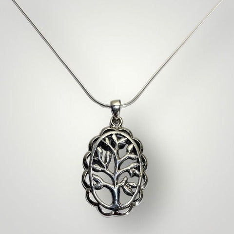 Silver Tree Pendant with chain (PG34)