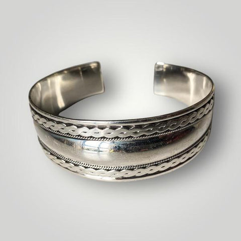 Sterling Silver Celtic Cuff bracelet 2 (PG24)