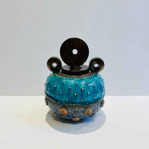 'Almeria' Textured Vessel (DW37)