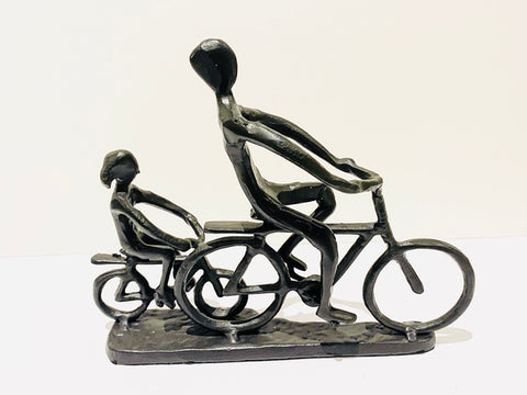 PGS06 Cycling Parent & Child. Steel Welded Art