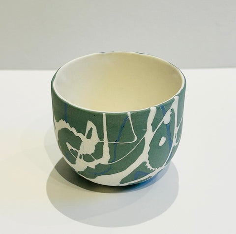 Medium Vessel Porcelain. STELA 6 (CV64)