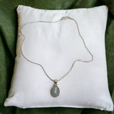 Moonstone Pendant with Silver chain (PG28)