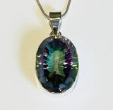 Large Alaskan Quartz Pendant with Silver chain (PG85)