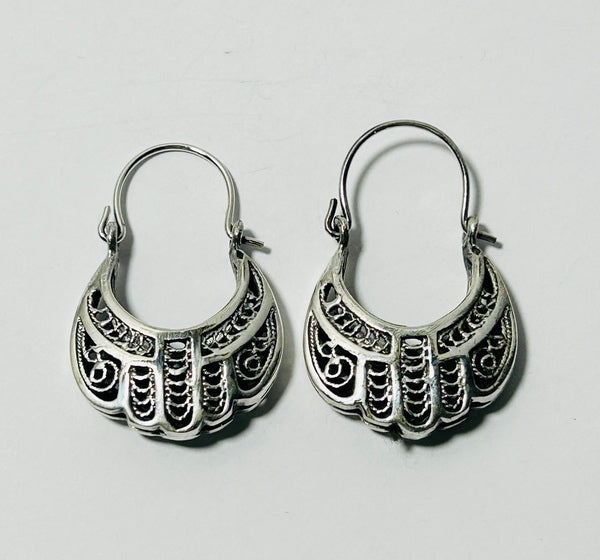 Silver Hook earrings, Fatema (PG101)