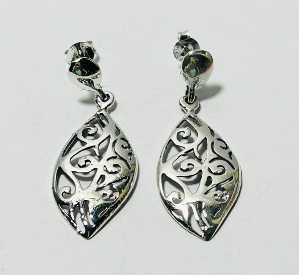 Silver Stud earrings, Leaf (PG112)