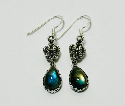 Labradorite Crown Hook earrings. CAMILA (PG125)