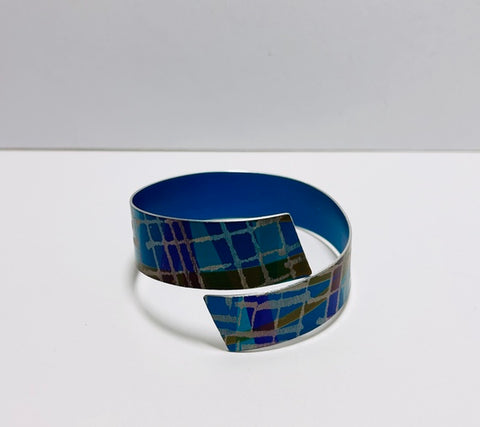 Strip Bangle, Multi Blue (MN84)