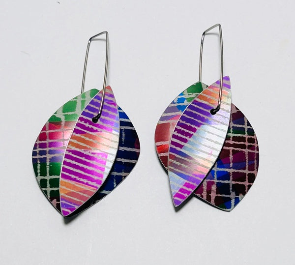 Tone & Line Earrings 2 (MN93)