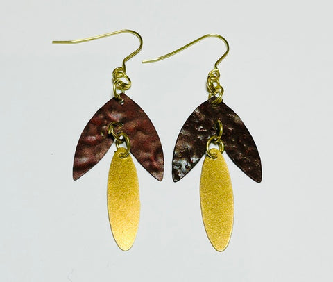 Leena Earrings, Berry (DO21)