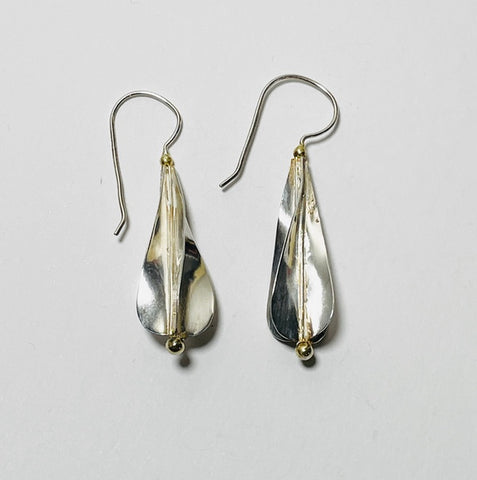Silver Twisted Design Earrings (PG38)