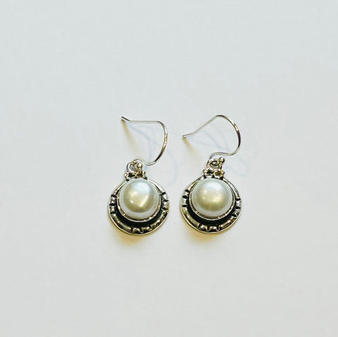 Classic Pearl Earrings on Silver (PGE)