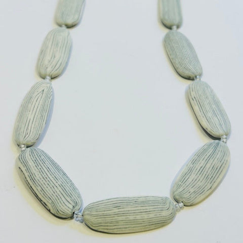 Sumi Wave Ceramic Necklace (CM17)