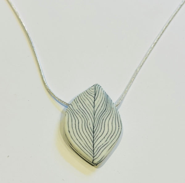 Sumi Leaf Ceramic Pendant 2 (CM08)