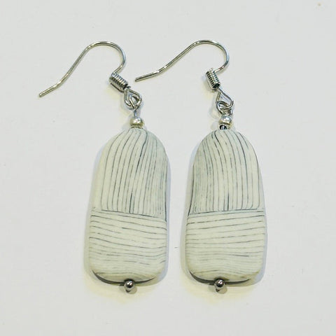 Sumi Wave Rectangle Ceramic Earrings (CM11)