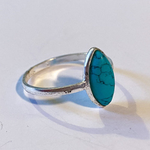 Pointed Oval Turquoise Ring (PG61)