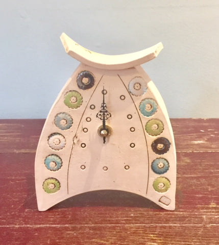 Rounded Small Mantel Clock 1