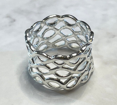 Silver Three Row Chain-link Ring (KM47)