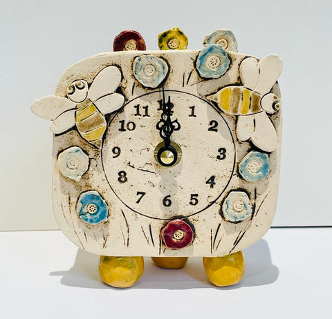 Bumblebee and Flowers Ceramic clock (IG02)