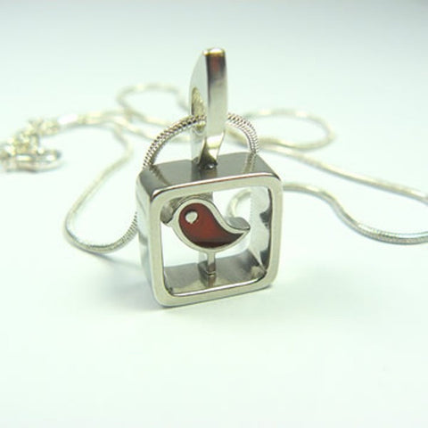 Sand Bird Pendant (Red)