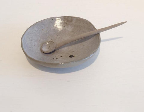 Salt Dish and Spoon 1 (Plain)