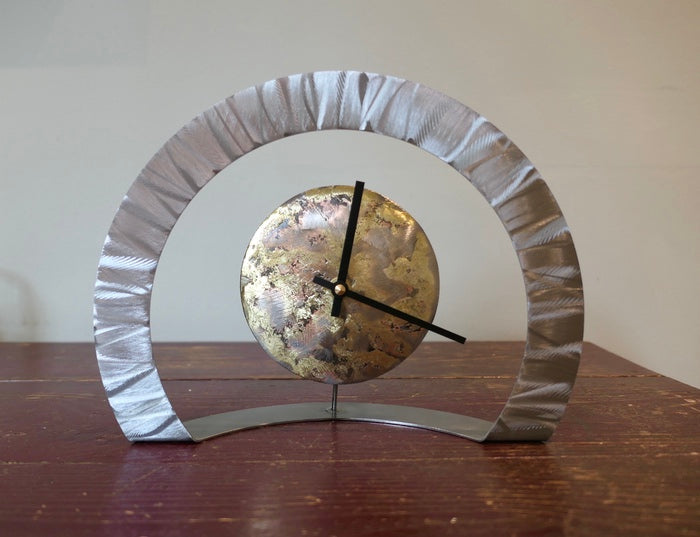 Hoop Clock (Textured Silver)