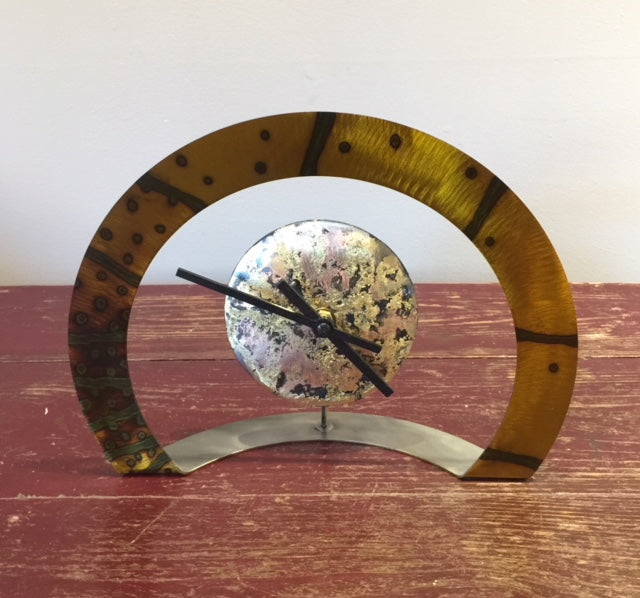 Hoop Clock (Gold with Dots and Stripes)