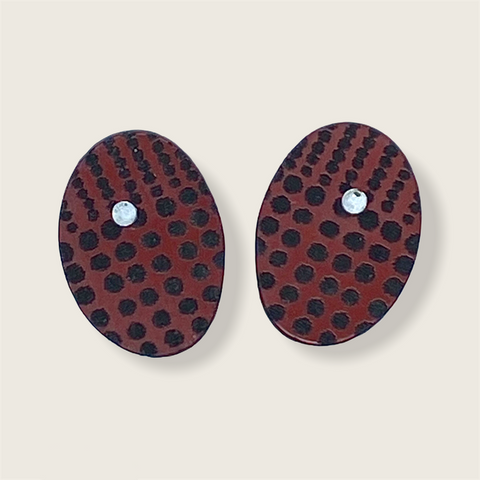 Oval Studs (Red) MN32